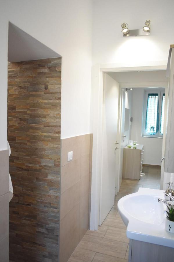 Casa Peschiera-Linate-Milano Apartment เปสเคียรา บอร์โรเมโอ ภายนอก รูปภาพ